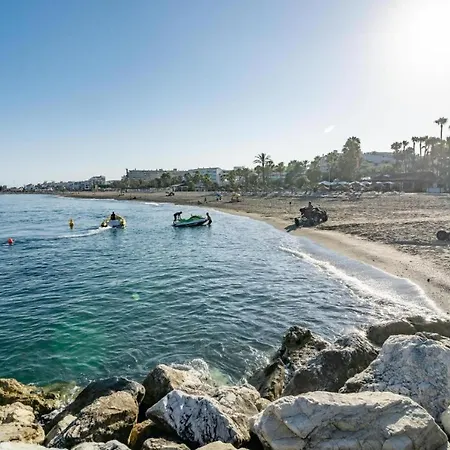 Residencia Jardin Del Rio Apartmán *