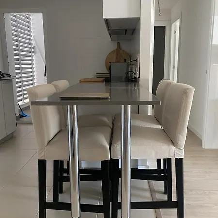 Διαμέρισμα Residencia Jardin Del Rio Μαρμπέλλα
