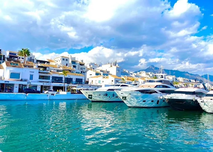 Residencia Jardin Del Rio Marbella