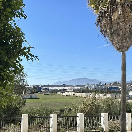 Residencia Jardin Del Rio Марбелья